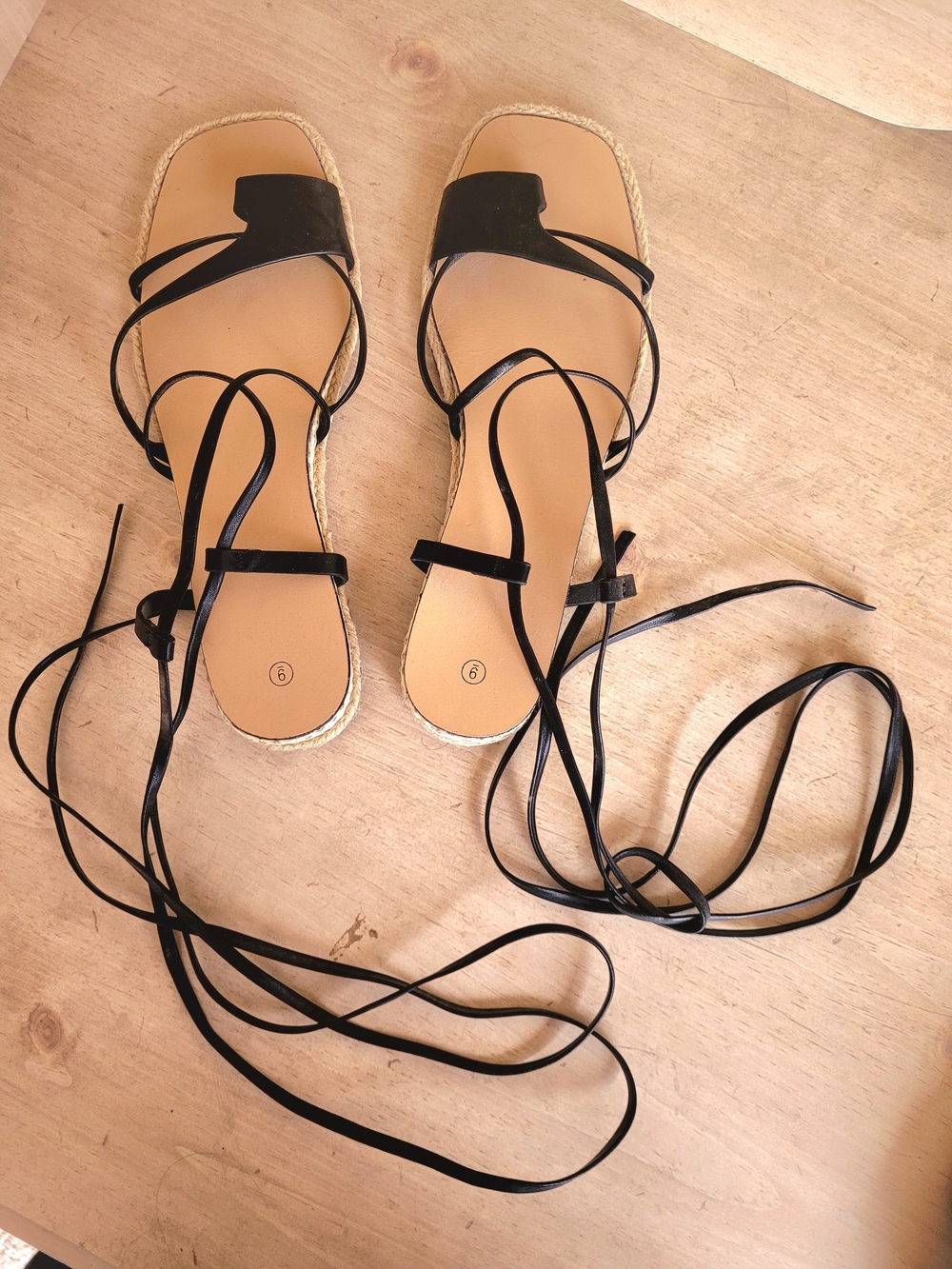 🖤 Black Strappy Espadrille Sandals